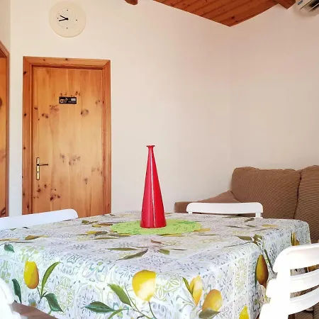 La Casa Sul Mare, Mongerbino, *
